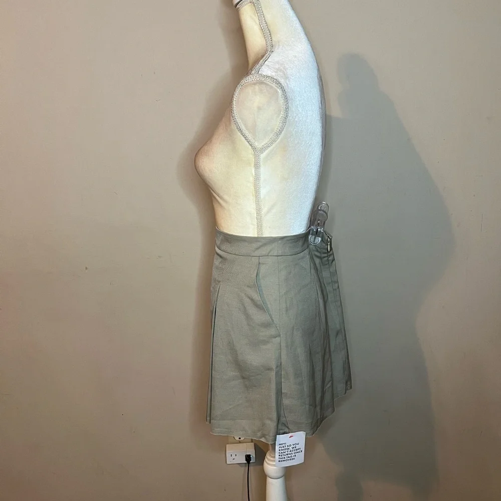 Topshop Beige Pleated Skirt
